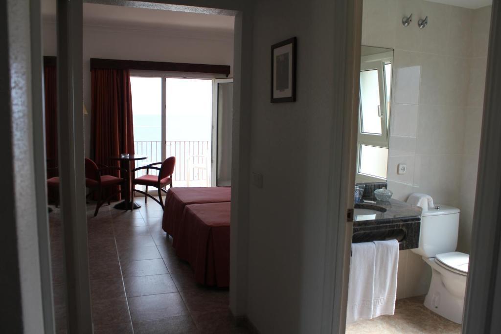 سان أنتوني دي كالونخي Hotel Rosa Dels Vents الغرفة الصورة
